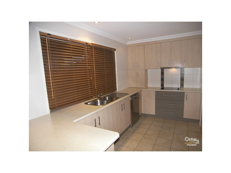 Kearneys Spring QLD 4350