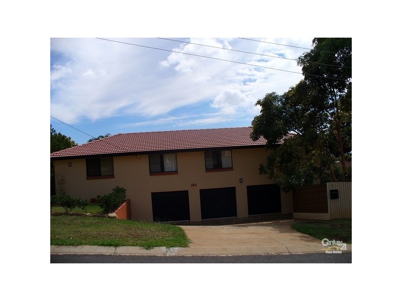 Kearneys Spring QLD 4350