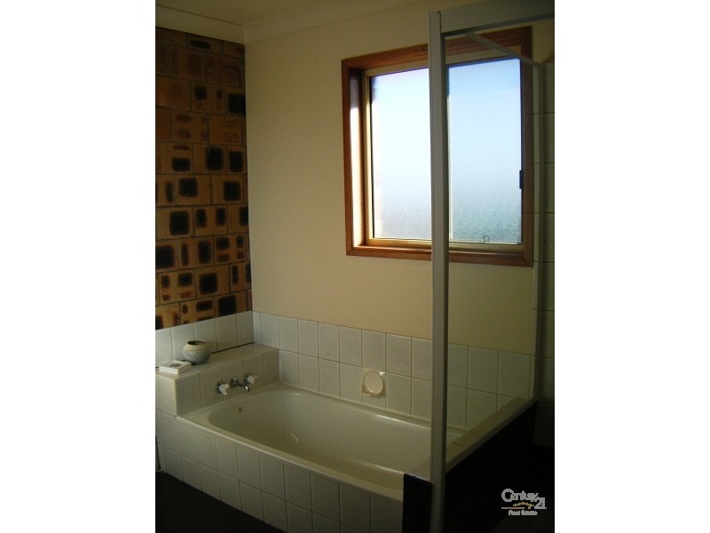 Kearneys Spring QLD 4350