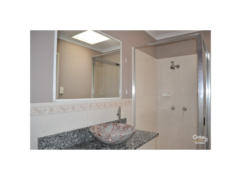 Kearneys Spring QLD 4350