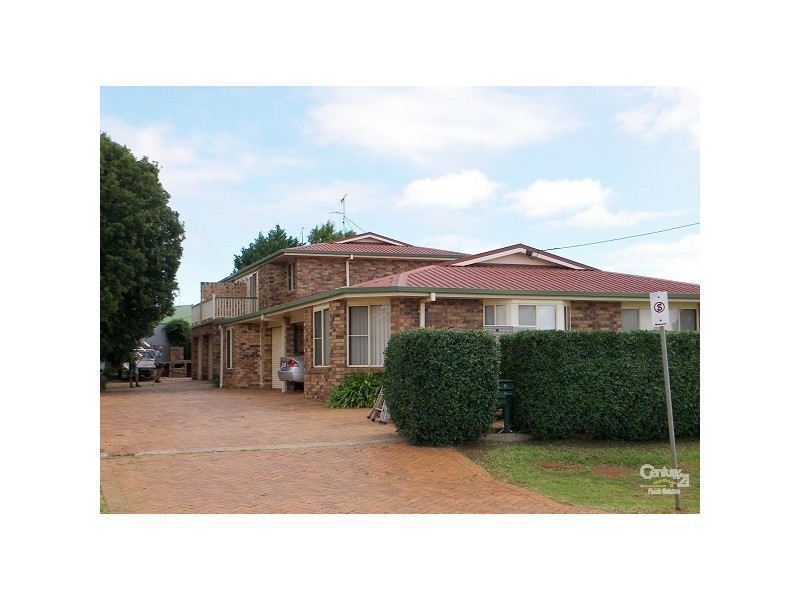 Kearneys Spring QLD 4350