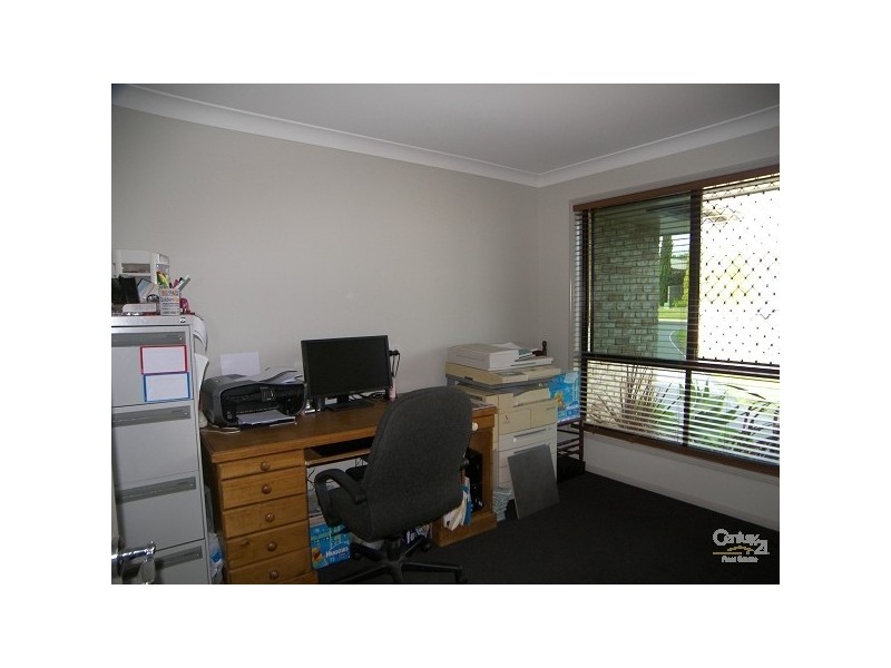 26 Tennyson Court, Westbrook QLD 4350