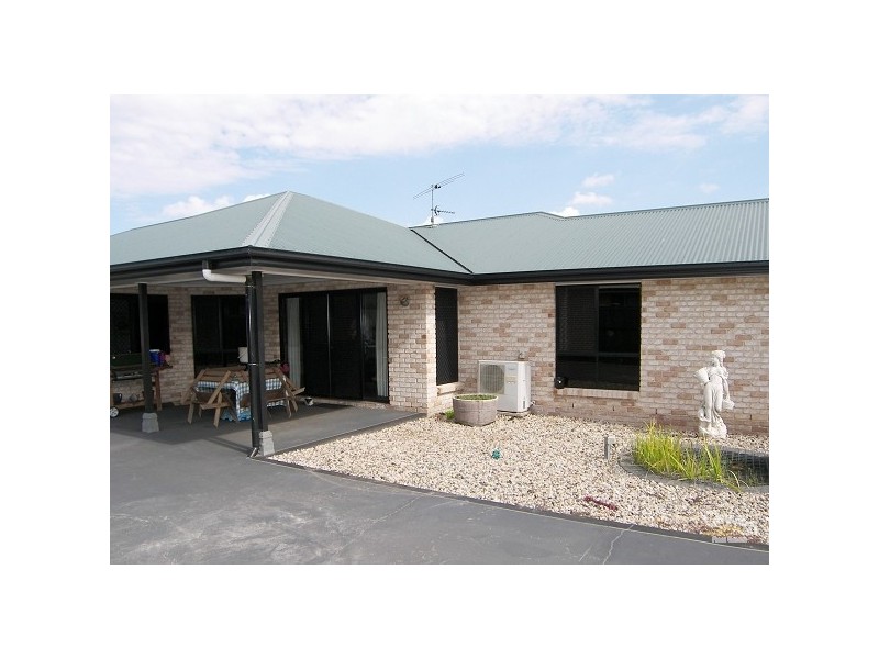 26 Tennyson Court, Westbrook QLD 4350