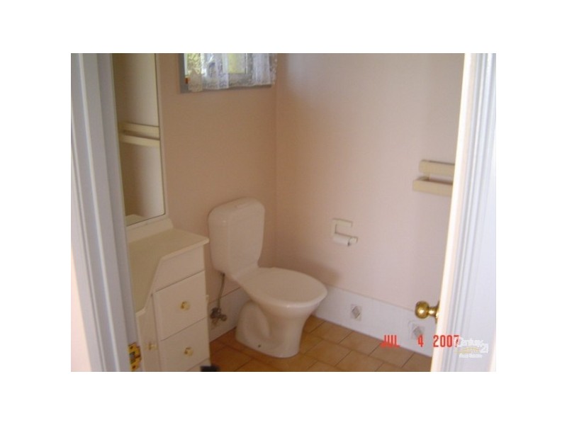 Kearneys Spring QLD 4350