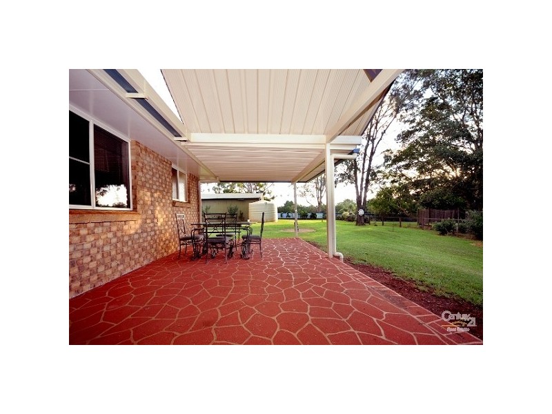 3 Highfields Road, Highfields QLD 4352
