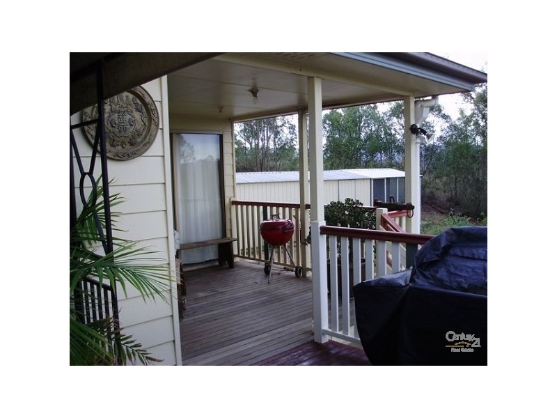 Upper Lockyer QLD 4352