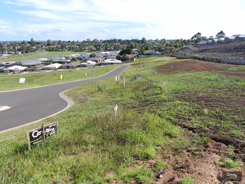 10-34 Alpine Court, Cranley QLD 4350