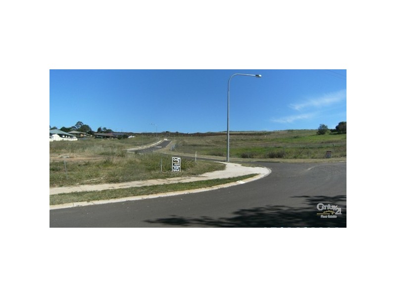 10-34 Alpine Court, Cranley QLD 4350