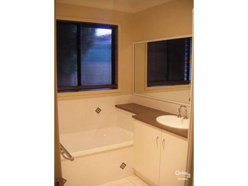 Kearneys Spring QLD 4350