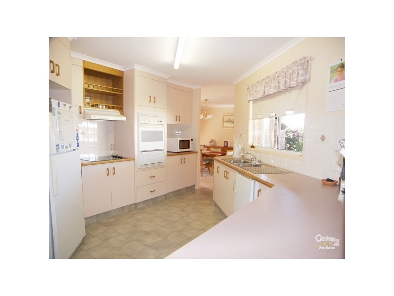 Kearneys Spring QLD 4350