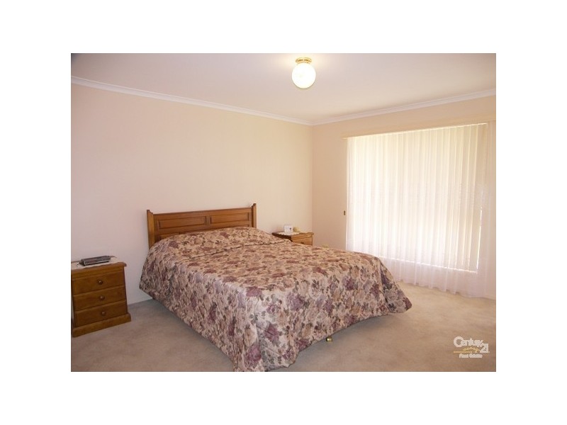 Kearneys Spring QLD 4350