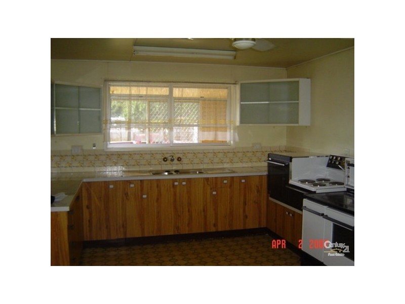 Centenary Heights QLD 4350
