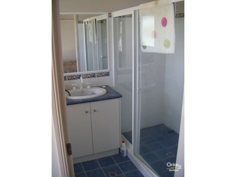 Centenary Heights QLD 4350