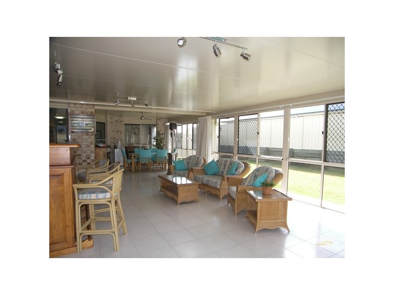 1 Schaefer Court, Westbrook QLD 4350