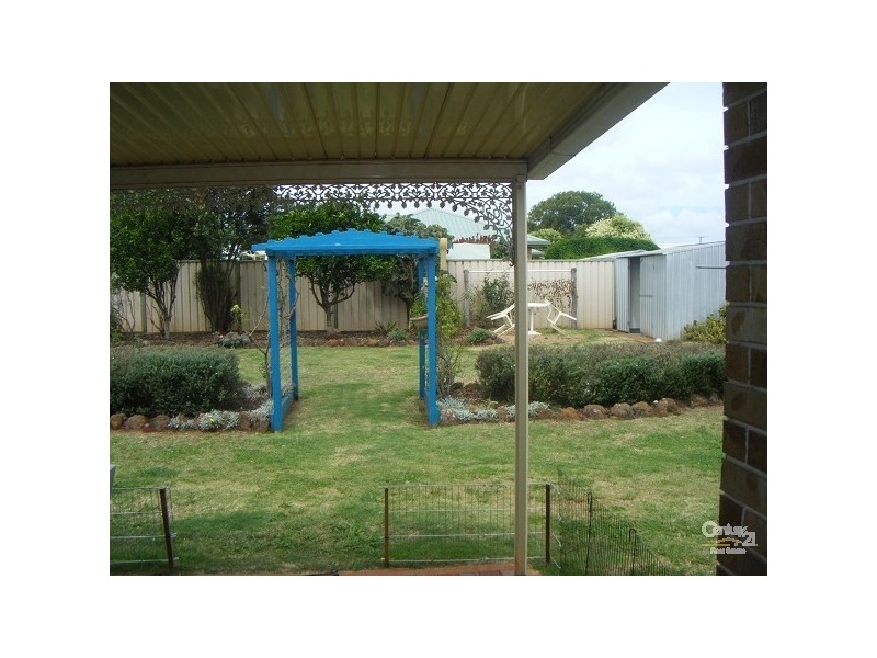 Kearneys Spring QLD 4350