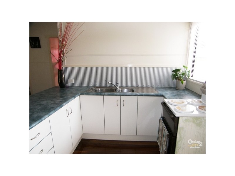 23 Margaret Street, East Toowoomba QLD 4350