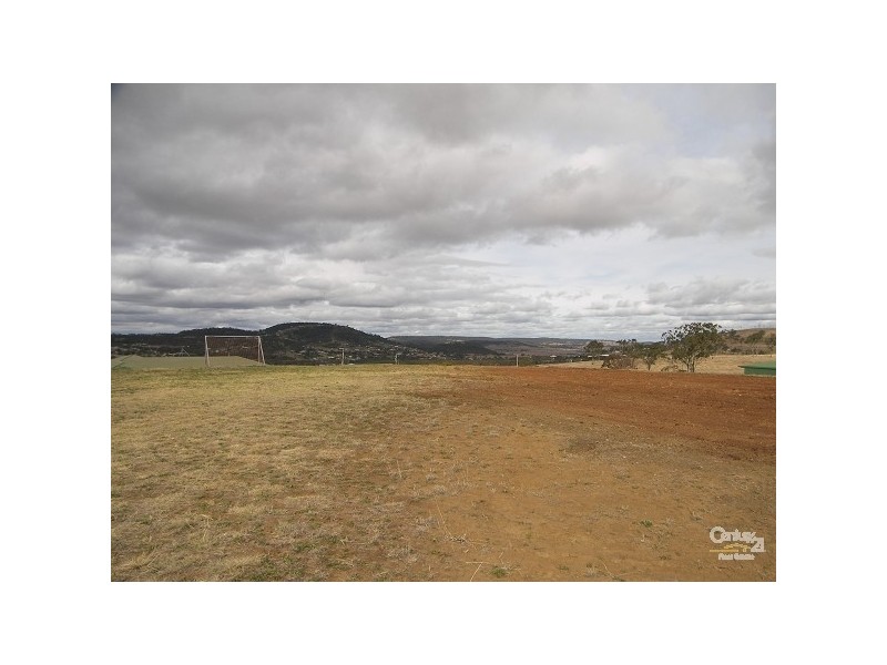 50 Iron Bark Drive, Mount Rascal QLD 4350