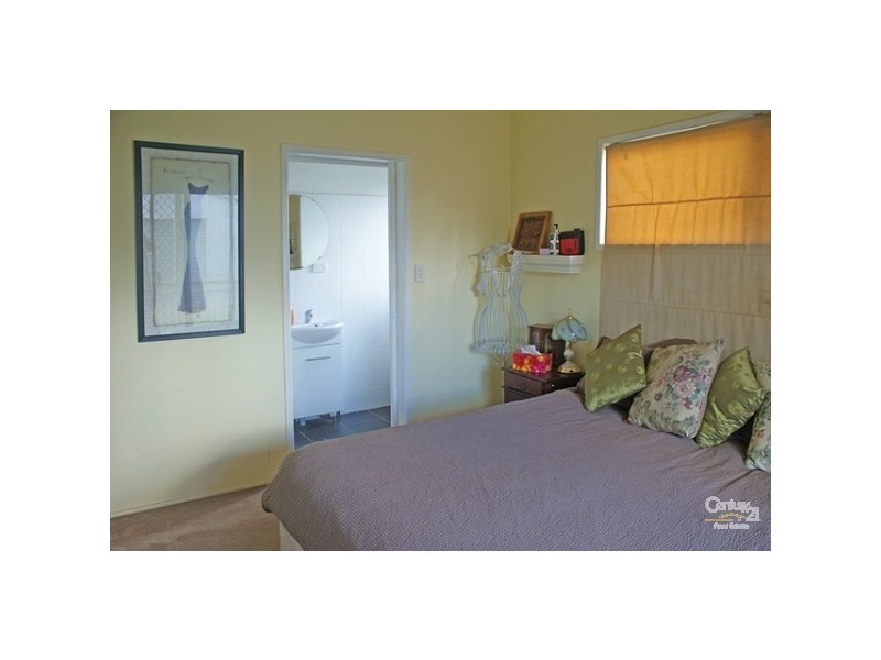 Newtown QLD 4350