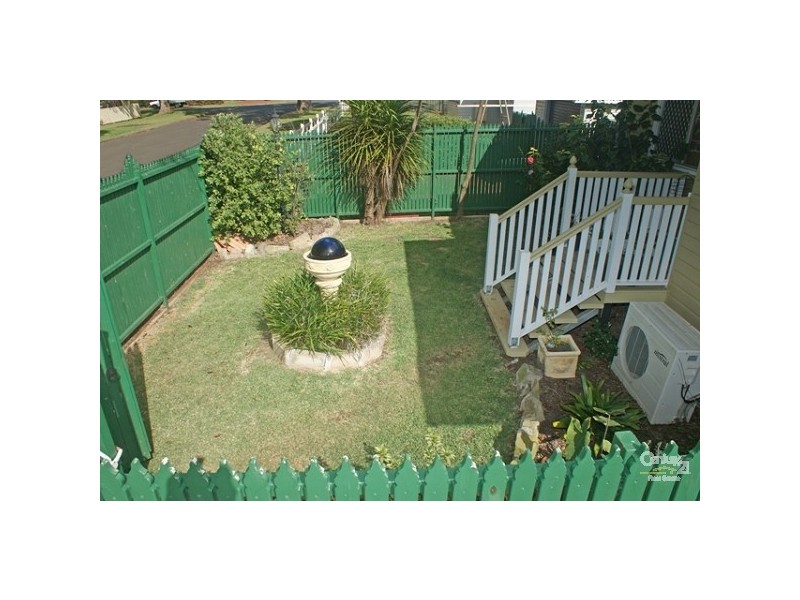 Newtown QLD 4350
