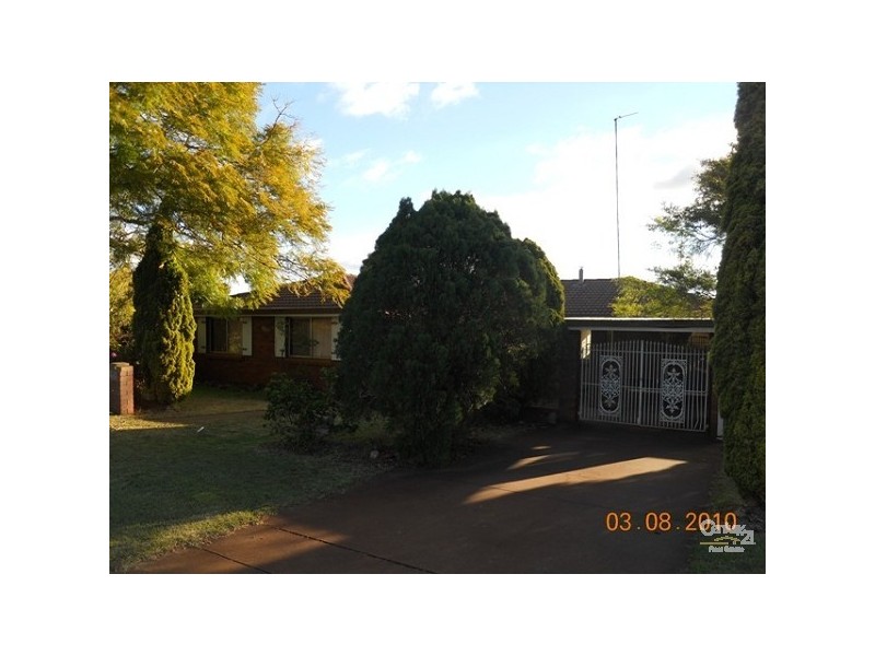 Centenary Heights QLD 4350