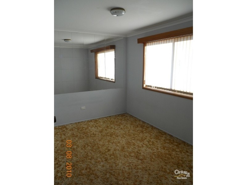 Centenary Heights QLD 4350