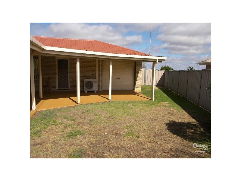 9 Catalina Drive, Toowoomba QLD 4350