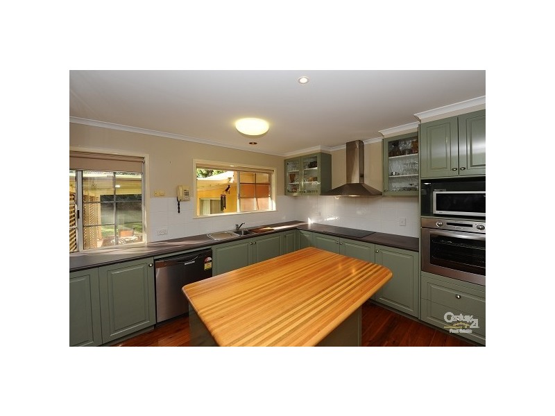 Centenary Heights QLD 4350