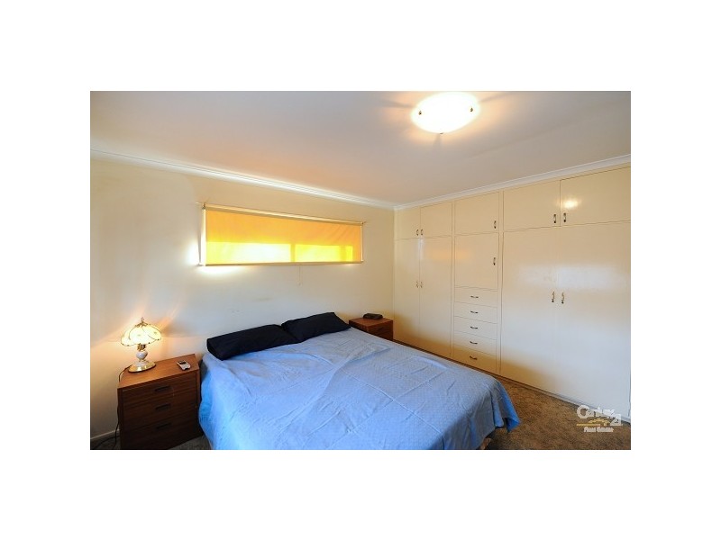 Centenary Heights QLD 4350