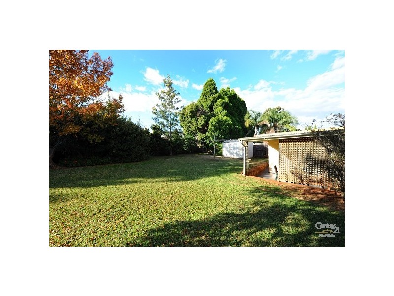 Centenary Heights QLD 4350