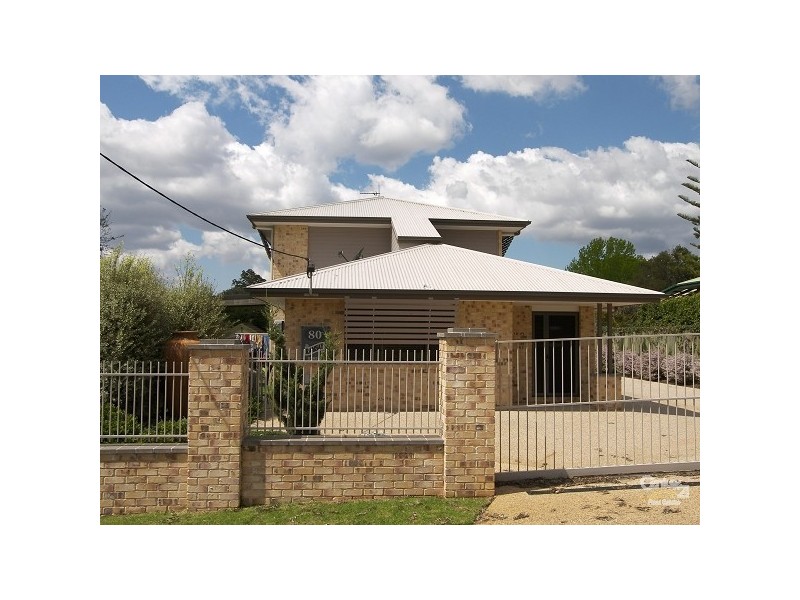 Centenary Heights QLD 4350