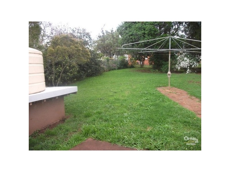 Mount Lofty QLD 4350