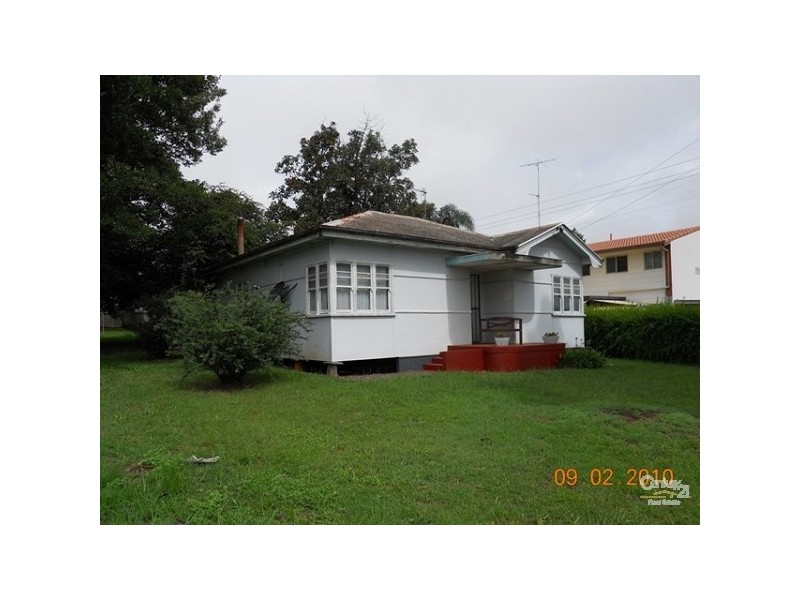 Centenary Heights QLD 4350