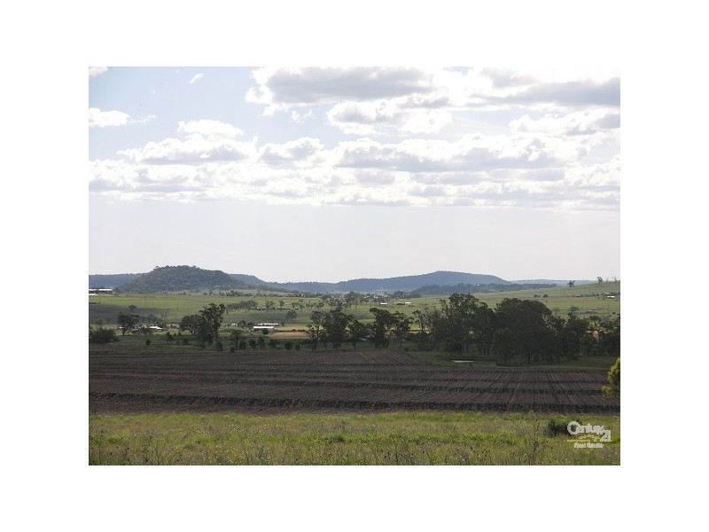 1 Mays Road, Toowoomba QLD 4350