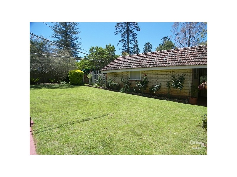 5 Rhyde Street, Mount Lofty QLD 4350