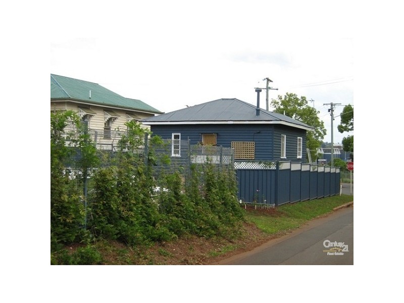 11 Newington Street, Toowoomba QLD 4350