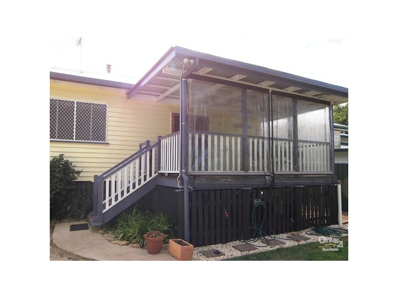 Mount Lofty QLD 4350