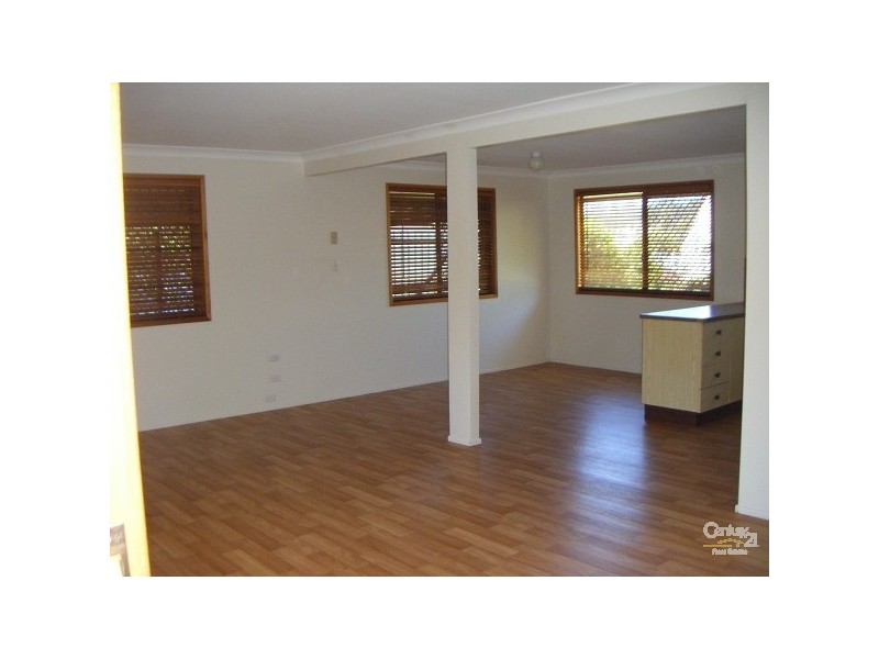 Centenary Heights QLD 4350