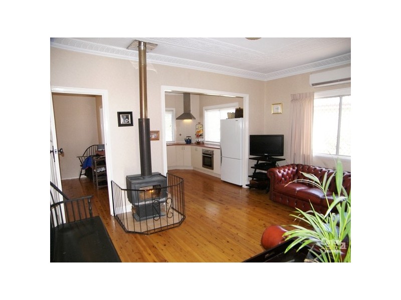 Mount Lofty QLD 4350