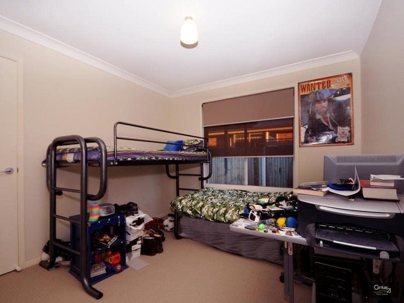 34 Pelican Drive, Rangeville QLD 4350