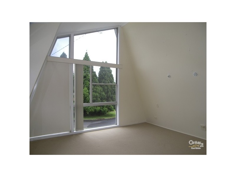 Mount Lofty QLD 4350