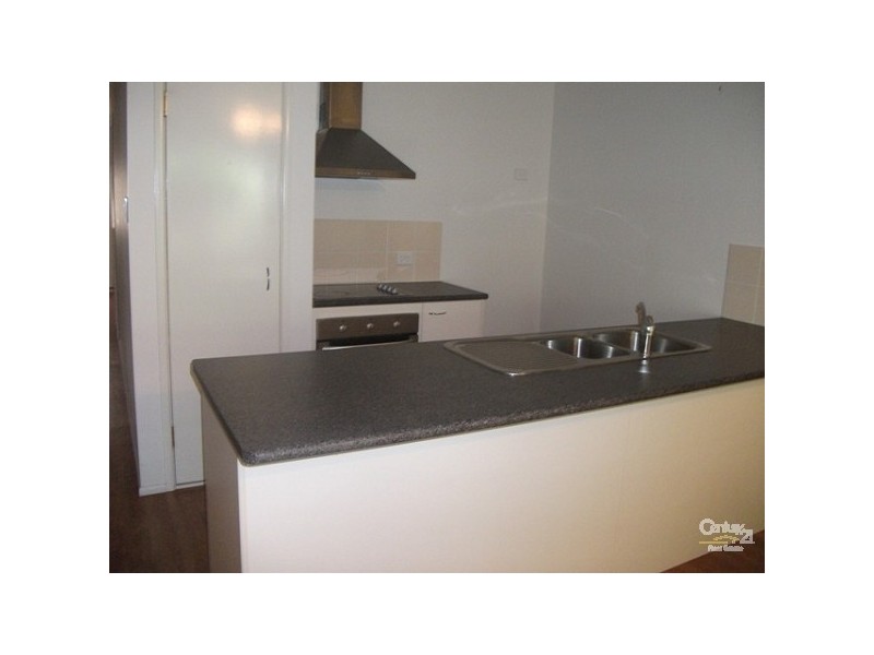 2B John Street, East Toowoomba QLD 4350