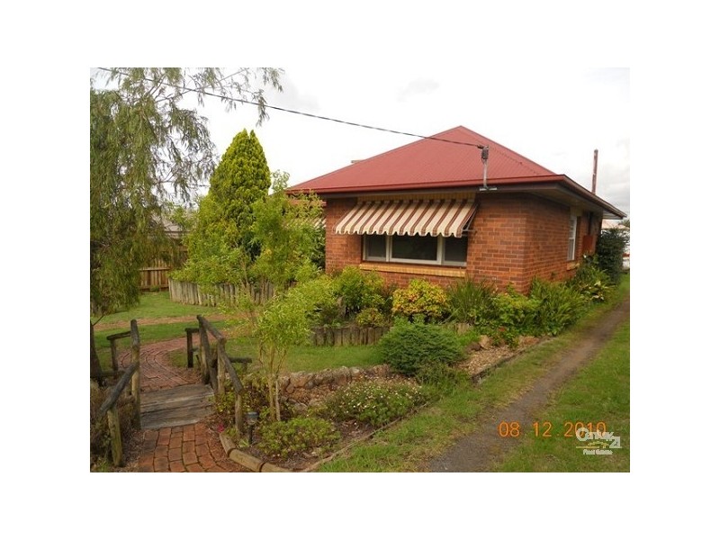 Centenary Heights QLD 4350