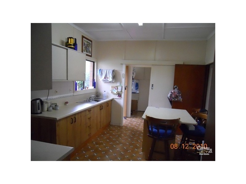 Centenary Heights QLD 4350