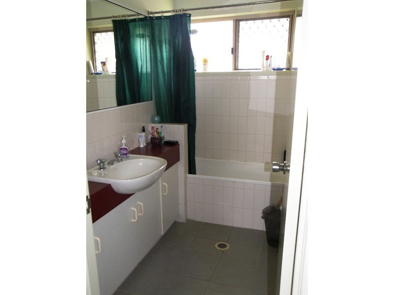 3/5 Horrocks Crescent, Kearneys Spring QLD 4350