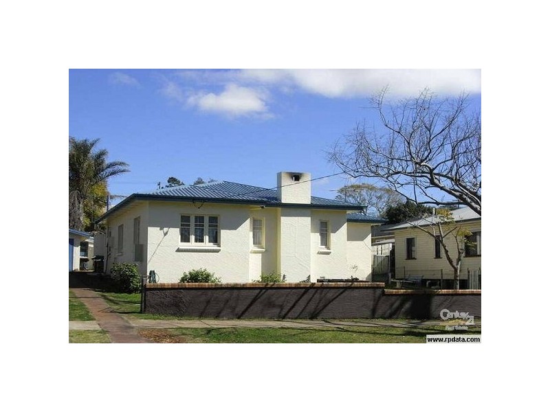 263 West Street, Harristown QLD 4350