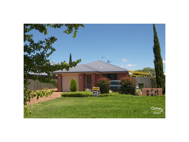 2/87 Kearney Street, Kearneys Spring QLD 4350
