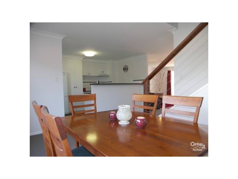 Kearneys Spring QLD 4350