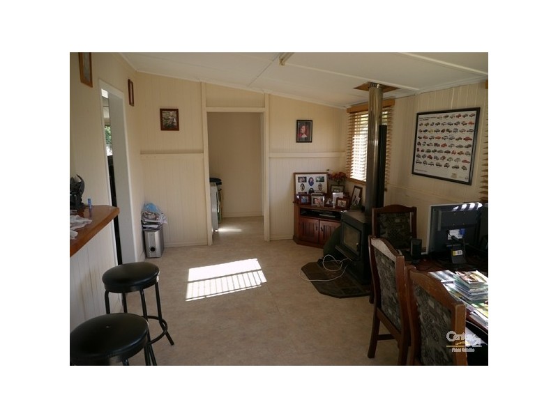 7 Station Street, Wyreema QLD 4352