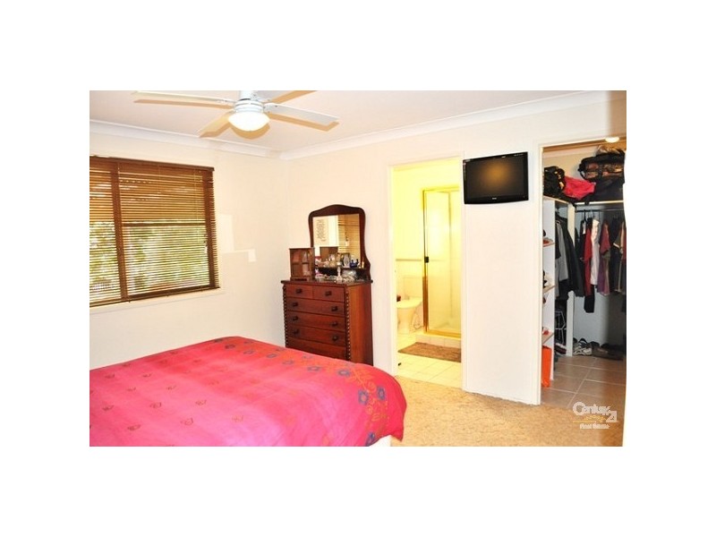 7 Begonia Court, Centenary Heights QLD 4350