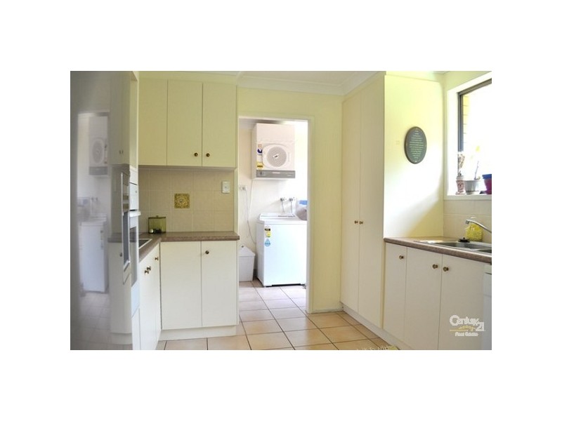 7 Begonia Court, Centenary Heights QLD 4350